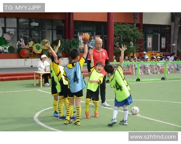 培养孩子足球热情的儿童足球兴趣班开启快乐运动之旅